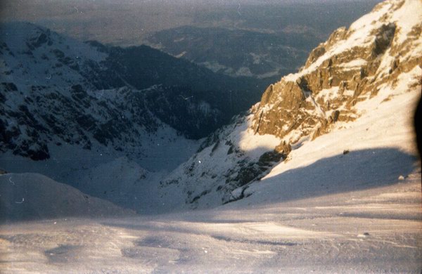 La Omu pe Hornuri, Bugeci