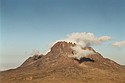 La Kibo Hut (4700 m), vedere spre masivul Mawenzi (5149 m)